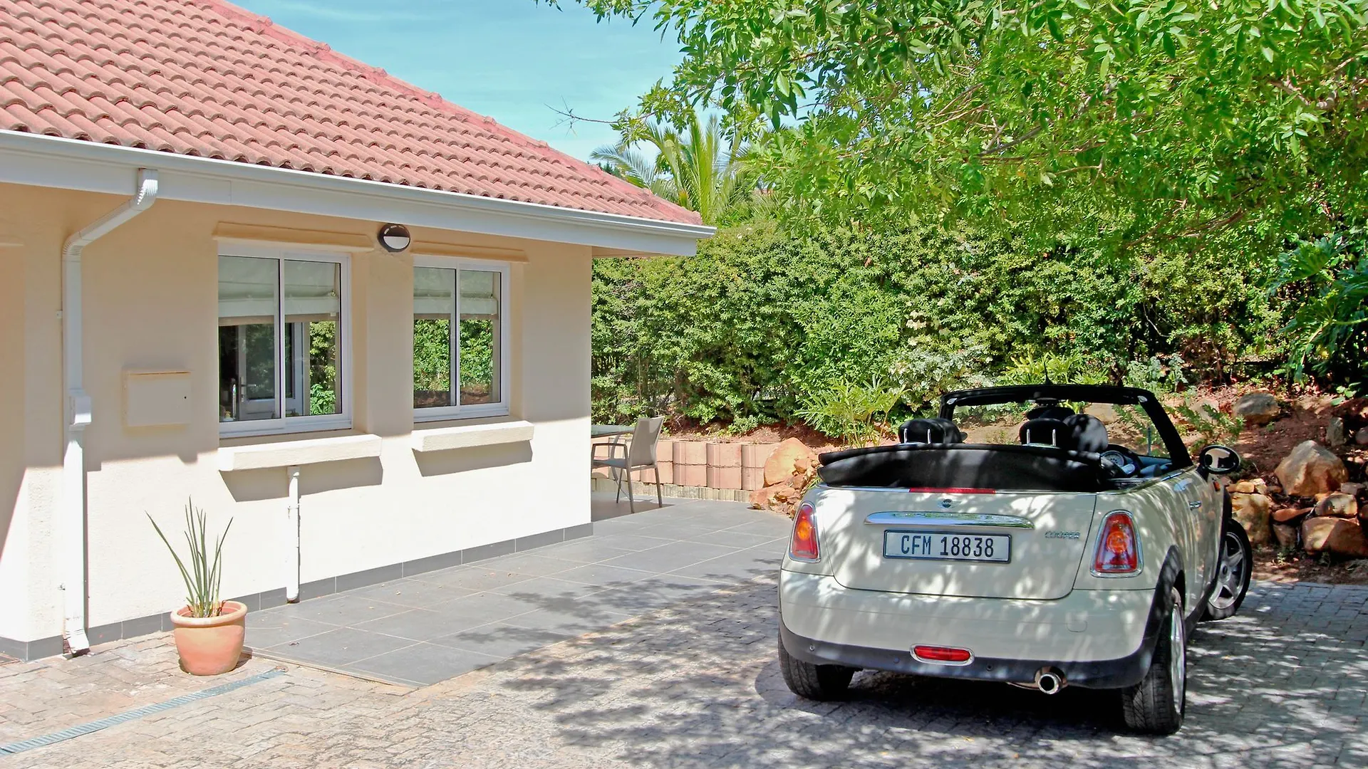 Ferienwohnung Self-Catering Keravic Somerset West Apartment
